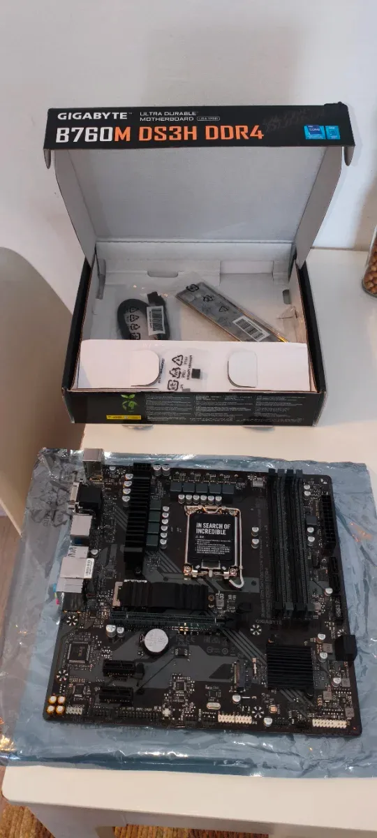 Gigabyte B760M DS3H DDR4 afbeelding 3