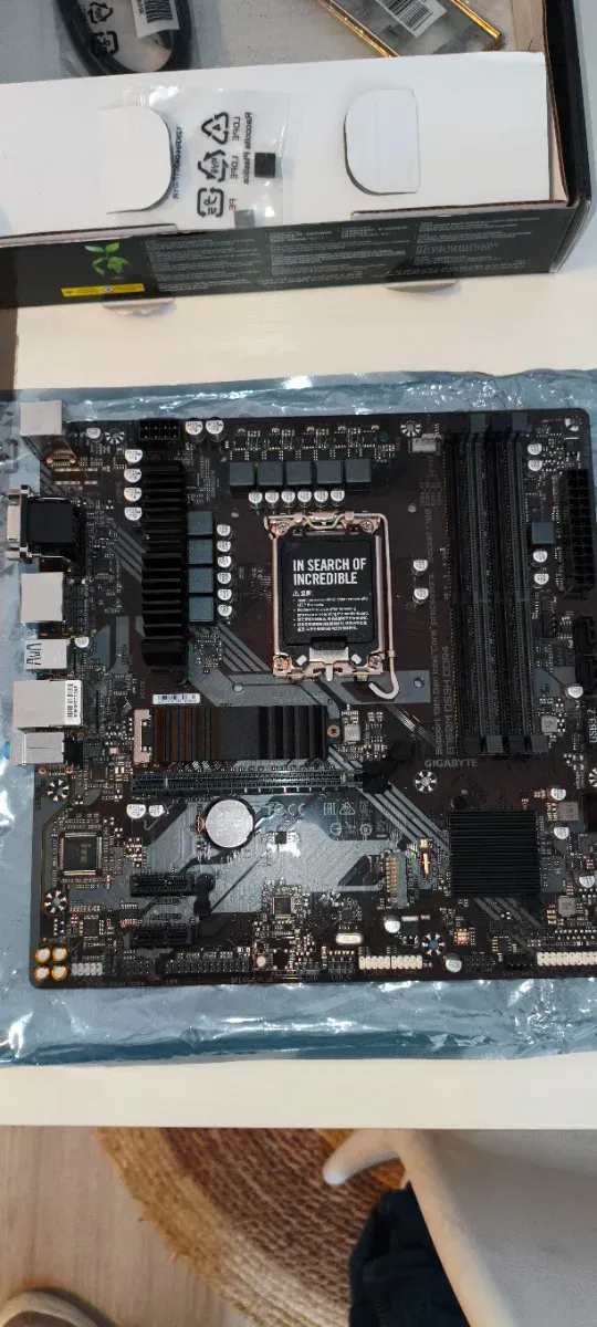 Gigabyte B760M DS3H DDR4 afbeelding 4