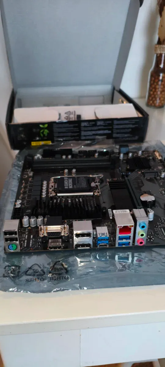 Gigabyte B760M DS3H DDR4 afbeelding 5