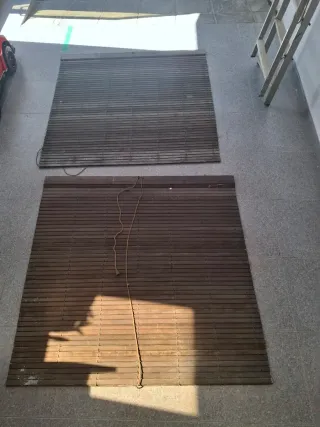 Conjunto persianas alicantinas madera color roble