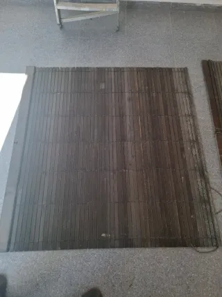 Conjunto persianas alicantinas madera color roble