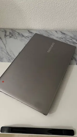 Portátil Samsung i7