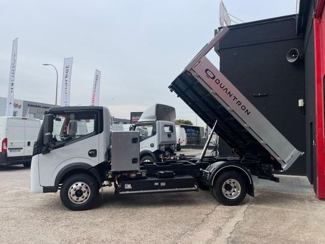 Dongfeng Box QUANTRON QARGO 4 EV Caja basculante