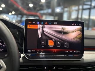 Volkswagen Golf "Más" 1.5 TSI 85kW (115CV)