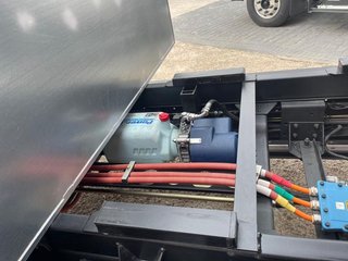 Dongfeng Box QUANTRON EV4