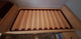 Conjunto Cama nido, somier y mesita de noche