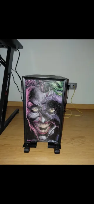 Pc gaming com ~30 meses de garantia.