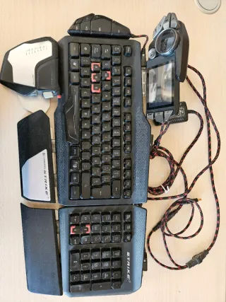 Teclado mad catz s.t.r.i.k.e. 7