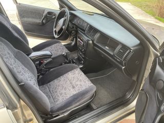 Opel Vectra 1998  mtor. 2.0 dti. diesel. 100. cv.