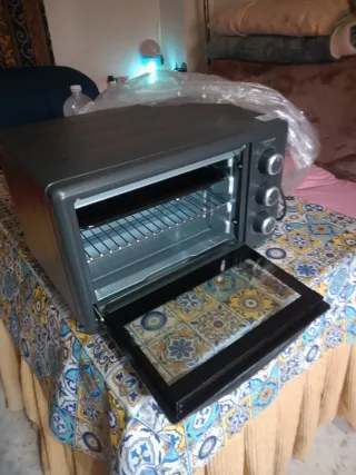 Horno eléctrico seminuevo cecotec