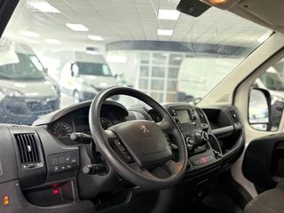 Peugeot Boxer 2.2 BlueHDi L2H2 Premium S&S  Premium S&S con Navegación