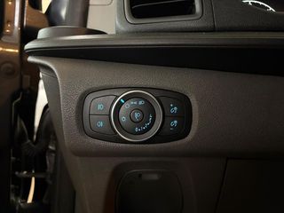 Ford Transit Custom KOMBI 2.0 TDCI 96KW 320 L1 TREND