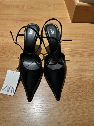Zapatos negros Zara