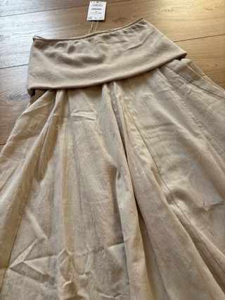 Falda Zara nueva combinada