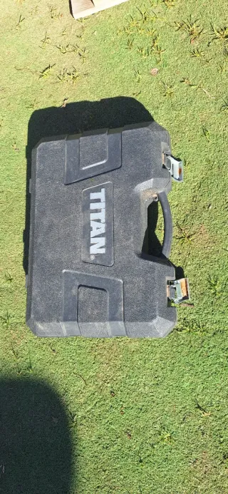 Maleta vacía para taladro Titan