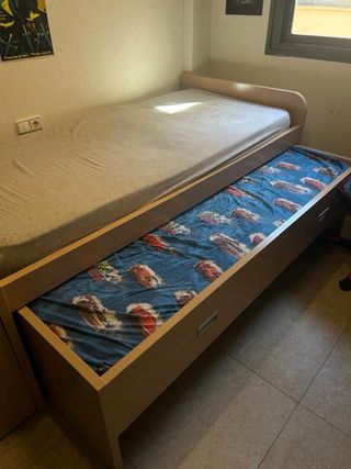 Dormitorio juvenil: cama nido, armario