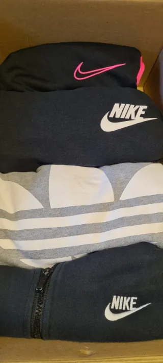 Pack 4 prendas deportivas de mujer