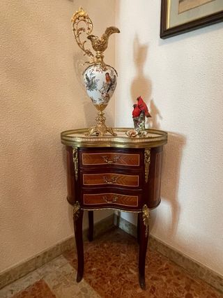 Mobile ingresso vintage con due poltroncine