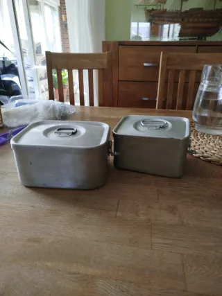 Fiambreras  militares antiguas de aluminio