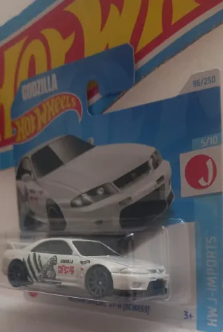Hot Wheels Nissan Skyline GT-R Godzilla