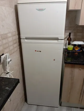 Nevera Corberó blanca