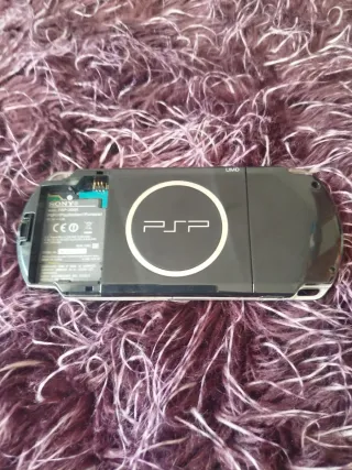 Consola PSP SLIM 3004 Piano Black Sony