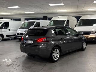 Peugeot 308 5p Style PureTech 130 S&S