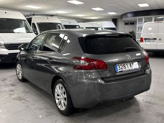Peugeot 308 5p Style PureTech 130 S&S