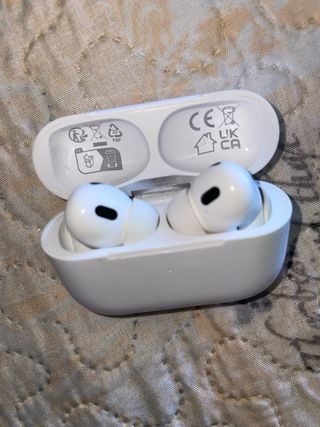 Auriculares Bluetooth Blancos y Dorados