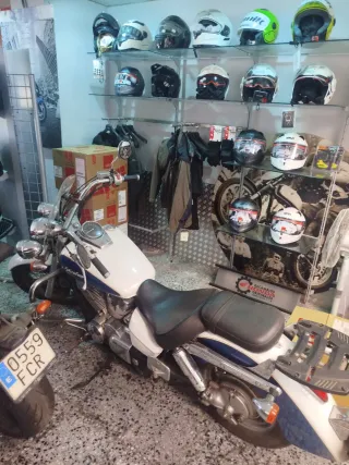 Moto Honda Shadow 750