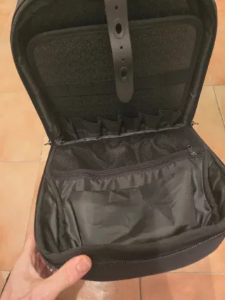 Mochila de herramientas con ruedas