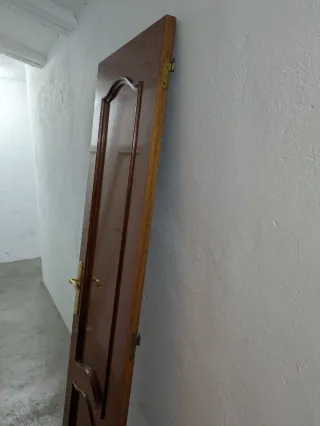 Puerta madera maciza de interior