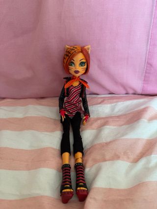 Muñeca Monster High Toralei Stripe