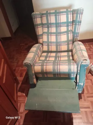 Sillón extensible tela cuadros