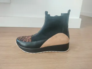 Botines Azarey Negro/Leopardo 39 sin estrenar