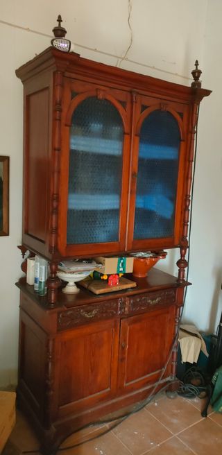 Mueble vitrina aparador Isabelino siglo XIX