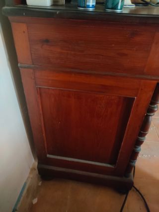 Mueble vitrina aparador Isabelino siglo XIX