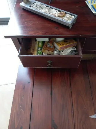 Mesa de centro,madera buena