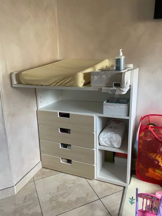 Fasciatoio trasformabile in scrivania