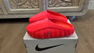 Nike Mind 001 Slide Solar Red 44