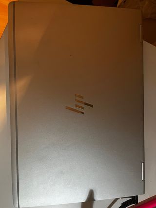 Portátil HP Elitebook.