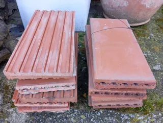 Lote de baldosas blancas