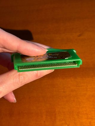 Pokémon Verde Hoja + Adaptador Wireless GBA ESP