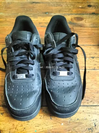 Nike Air Force 1 Hombre Negro