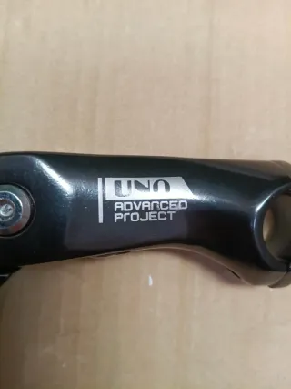 Potencia Manillar Ajustable UNO