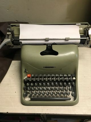 Máquina de escribir Lexicon 80 vintage