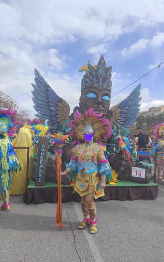 Traje Carnaval Comparsa Badajoz Pájaro
