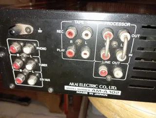 Amplificador Akai AM-A102 Stereo Integrado