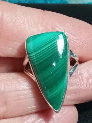 Anillo en plata de ley Malaquita