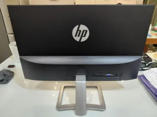Monitor per PC fisso HP 21,5"